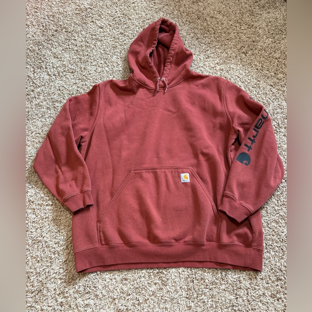 Carhartt Men’s Hooded Sweatshirt in a Rust Fed Color size 2XL